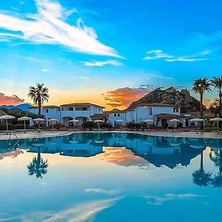 Marina Torre Navarrese 4* Lotzorai