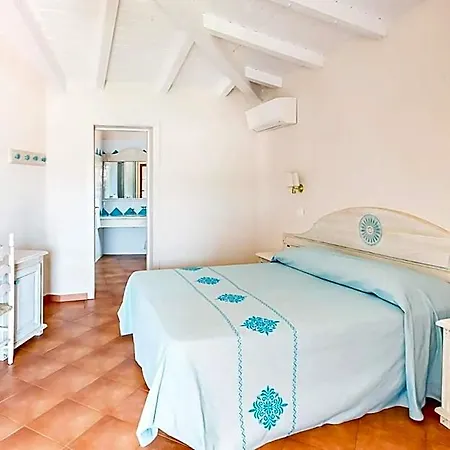 Hotell Marina Torre Navarrese 4*