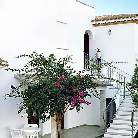 Marina Torre Navarrese Hotell 4*