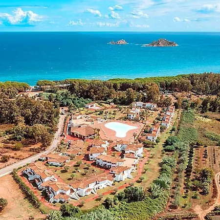 Marina Torre Navarrese Hotell 4*